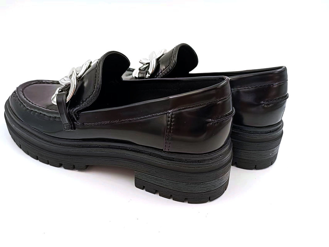 Tùy chỉnh nữ Loafers bàn chân tròn kiểu gót phẳng với phần trên da