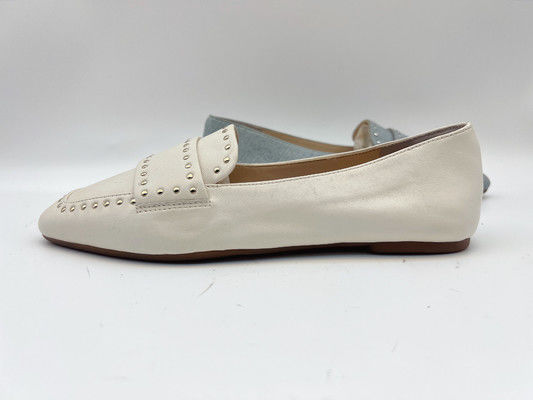 Giày Loafer gọn gàng cho phụ nữ mọi mùa